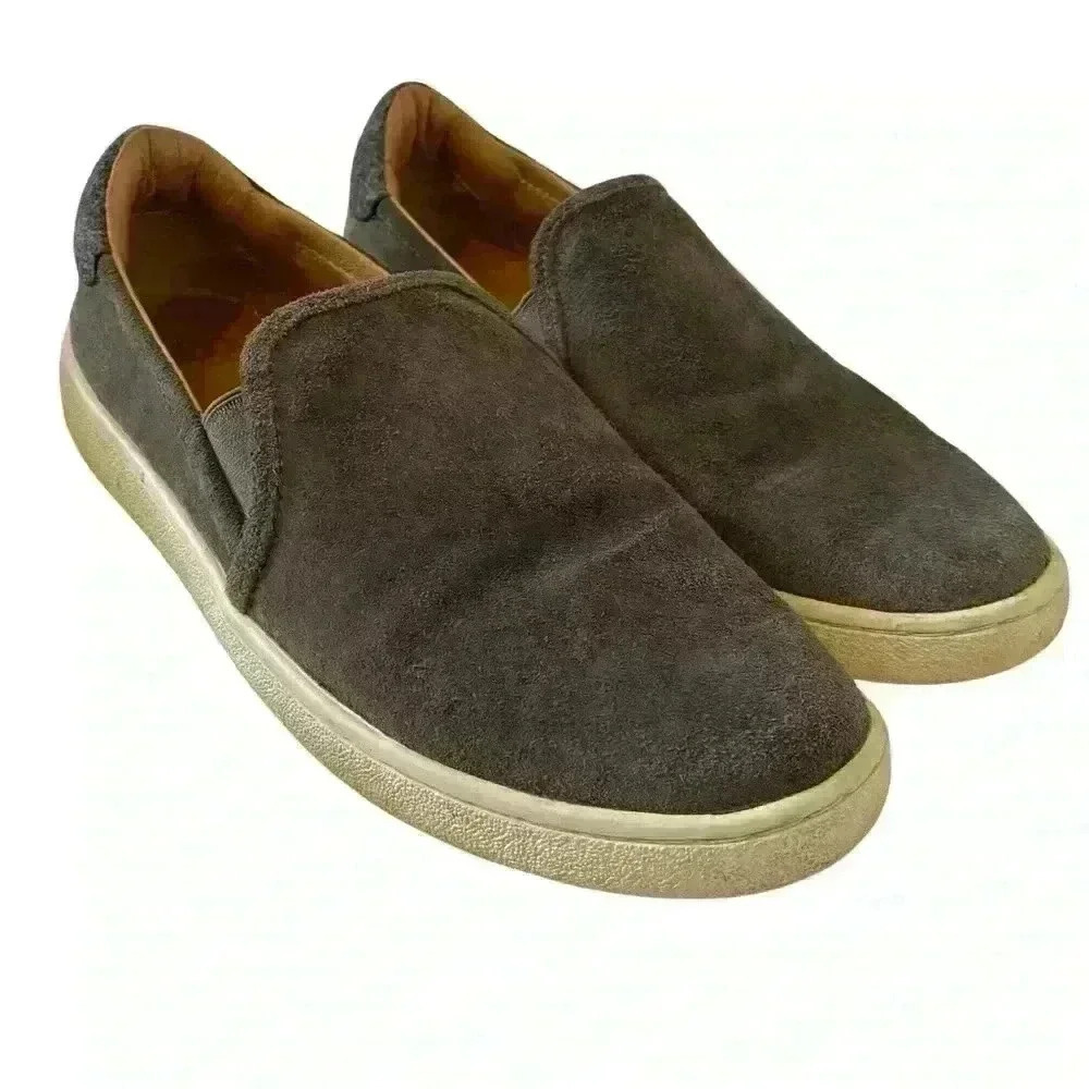 UGG Slip On Sneakers Casual Suede Charcoal Gray pre-owned sz 7.5 great c…
